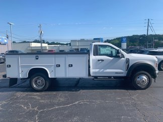 New 2024 Ford F450 XL image 1