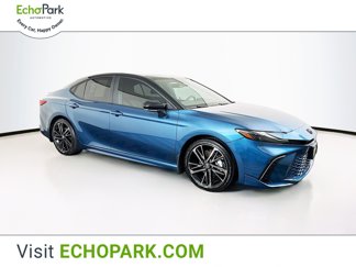 Used 2025 Toyota Camry XSE image 1