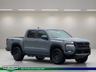 Used 2025 Nissan Frontier PRO-4X image 1