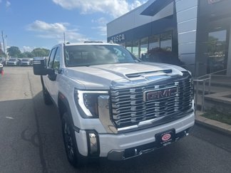 New 2025 GMC Sierra 2500 Denali w/ Denali Reserve Package image 1