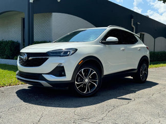 Used 2021 Buick Encore GX Essence image 1