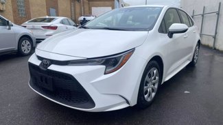 Used 2021 Toyota Corolla LE w/ Carpet Mat Package (TMS) image 1
