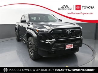 Used 2025 Toyota Tacoma TRD Off-Road image 1