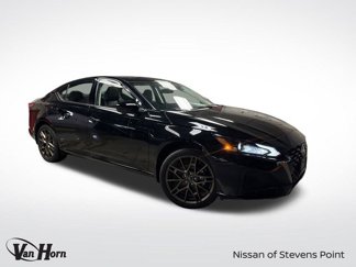 New 2025 Nissan Altima 2.5 SR w/ SR Premium Package image 1