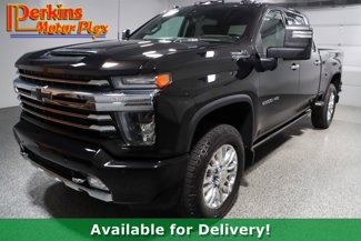 Used 2023 Chevrolet Silverado 2500 High Country w/ Z71 Off-Road Package image 1