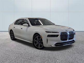 New 2025 BMW i7 eDrive50 w/ Premium Package image 1