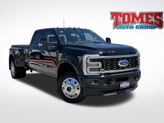 Used 2025 Ford F450 Platinum image 1