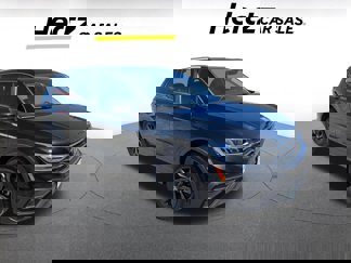 Used 2024 Volkswagen Tiguan SE image 1