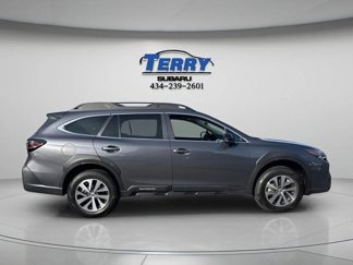 Used 2025 Subaru Outback Premium image 1