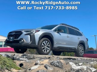 Used 2023 Subaru Outback Premium image 1