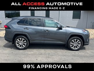 Used 2020 Toyota RAV4 XLE Premium video 1