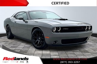 Certified 2017 Dodge Challenger R/T image 1