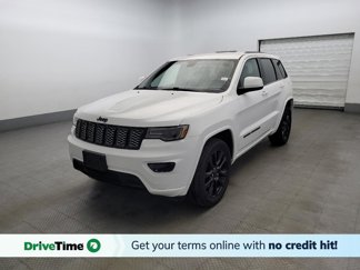 Used 2021 Jeep Grand Cherokee Laredo X image 1