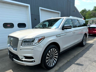 Used 2021 Lincoln Navigator L Reserve w/ Luxury Package image 1