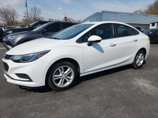 Used 2017 Chevrolet Cruze LT w/ Convenience Package image 1