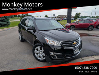 Used 2017 Chevrolet Traverse LT w/ Style and Technology Package image 1