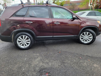 Used 2011 Kia Sorento EX w/ Premium Pkg image 1
