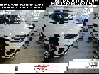 New 2025 Jeep Grand Cherokee Laredo X image 1