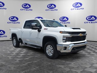 Used 2024 Chevrolet Silverado 2500 LT image 1