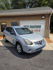 Used 2014 Nissan Rogue S image 1