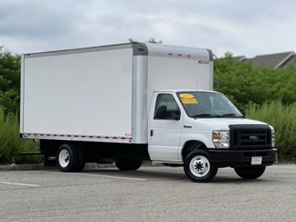 Used 2019 Ford E-350 and Econoline 350 Super Duty w/ Power Windows & Locks Group image 1