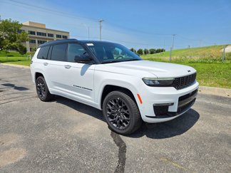 New 2025 Jeep Grand Cherokee L Summit image 1
