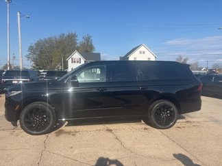 New 2025 Lincoln Navigator L Reserve image 1