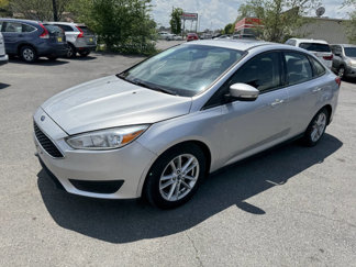 Used 2016 Ford Focus SE image 1