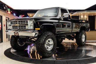 Used 1987 Chevrolet C/K Truck 2500 image 1
