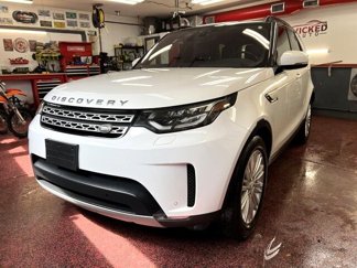 Used 2019 Land Rover Discovery HSE image 1