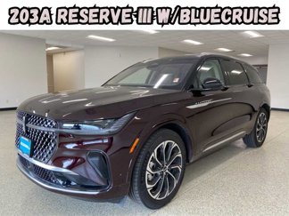 Used 2024 Lincoln Nautilus Reserve w/ Equipment Group 203A image 1