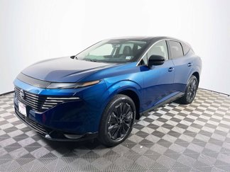 Certified 2025 Nissan Murano Platinum w/ Cargo Package image 1