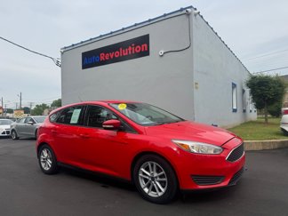 Used 2017 Ford Focus SE image 1