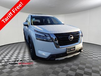 New 2025 Nissan Pathfinder Platinum image 1