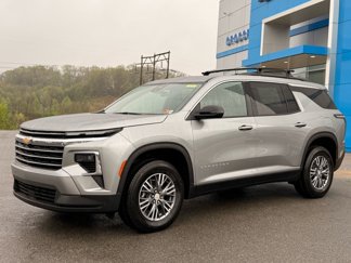 New 2025 Chevrolet Traverse LT w/ LPO, Floor Liner Package image 1