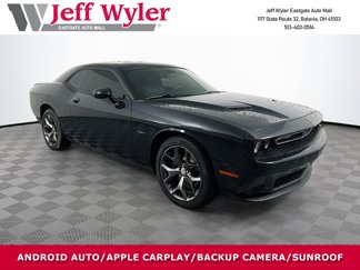 Used 2015 Dodge Challenger R/T w/ Quick Order Package 28B R/T image 1