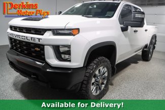 Used 2023 Chevrolet Silverado 2500 Custom image 1