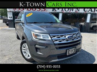 Used 2018 Ford Explorer XLT image 1