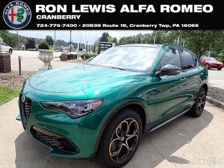 New 2025 Alfa Romeo Stelvio Sprint image 1