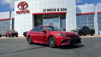 Certified 2023 Toyota Camry SE image 1