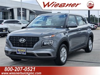 Used 2022 Hyundai Venue SE image 1