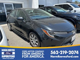Used 2021 Toyota Corolla LE image 1