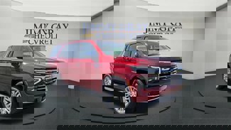 New 2025 Chevrolet Tahoe Premier image 1