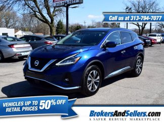 Used 2021 Nissan Murano SV image 1