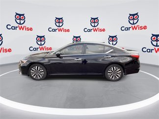Used 2023 Nissan Altima 2.5 SV image 1