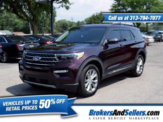 Used 2022 Ford Explorer XLT w/ Equipment Group 202A image 1