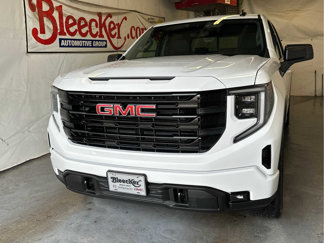 New 2025 GMC Sierra 1500 Elevation image 1