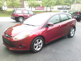 Used 2014 Ford Focus SE image 1
