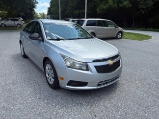 Used 2014 Chevrolet Cruze LS image 1