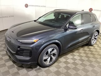 New 2025 Audi Q6 e-tron Prestige image 1